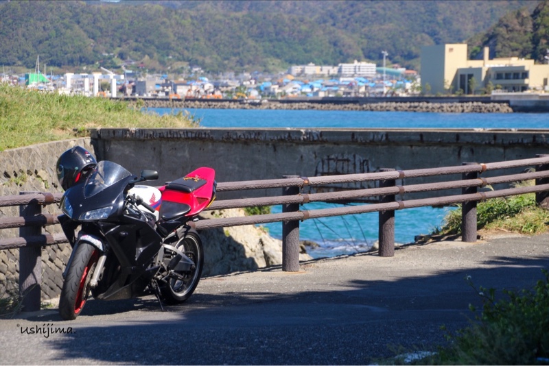 うしじま。さんのCBR250RR(MC22)