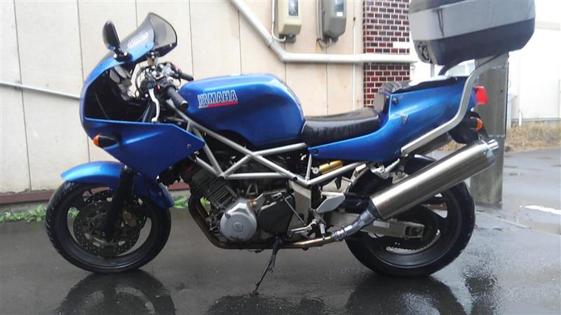 ねこ吉o< ̄ ̄ ̄┰ ̄ ̄ ̄>oさんのTRX850