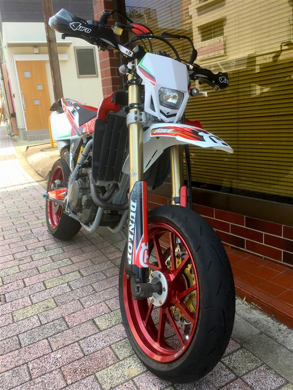 今だ健在！超ヤンチャな赤いハスクバーナSM510R！USED - Rider's