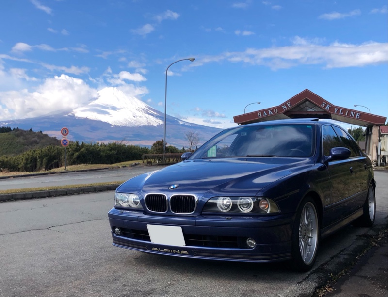 ふかしゅーさんのB10 リムジン