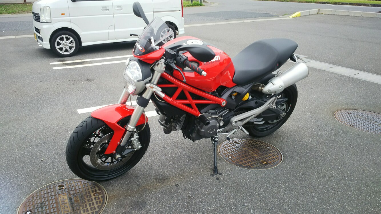 T.hinoさんのMONSTER696 (モンスター)