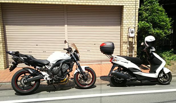 マサゴローさんのFZ6