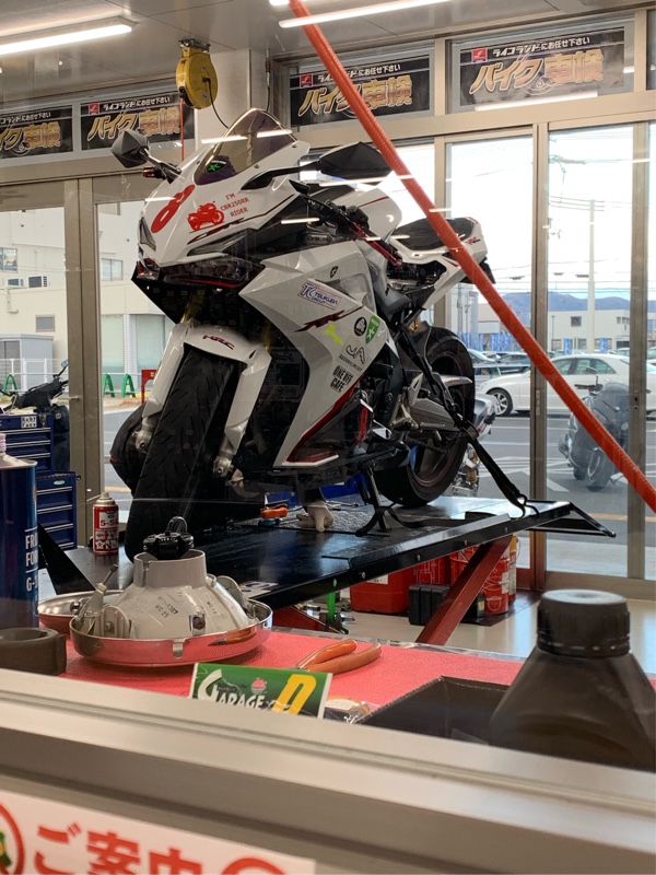 Mr.たかちゃんさんのCBR250RR(MC51)