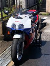 ぴえーるさんさんのRC30
