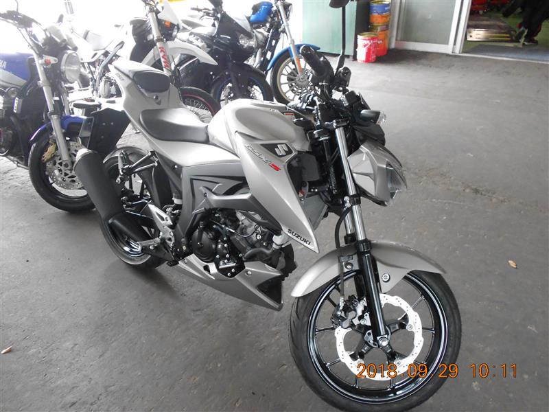 EJWさんのGSX-S150