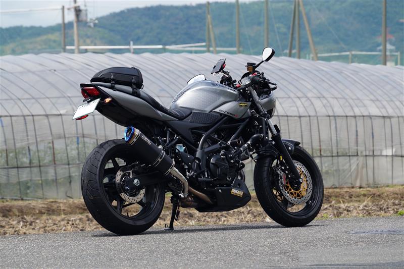 座敷豚じんちゃんさんのSV650ABS