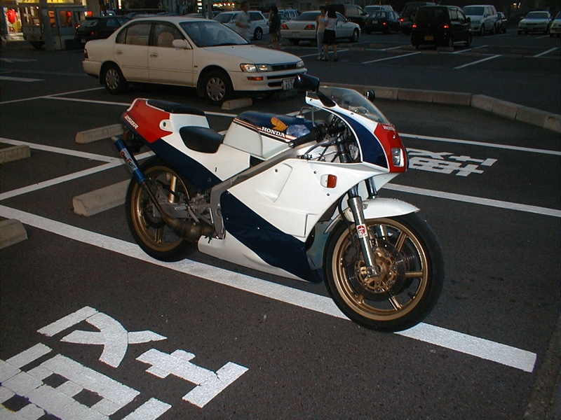 kakky748さんの88'NSR250