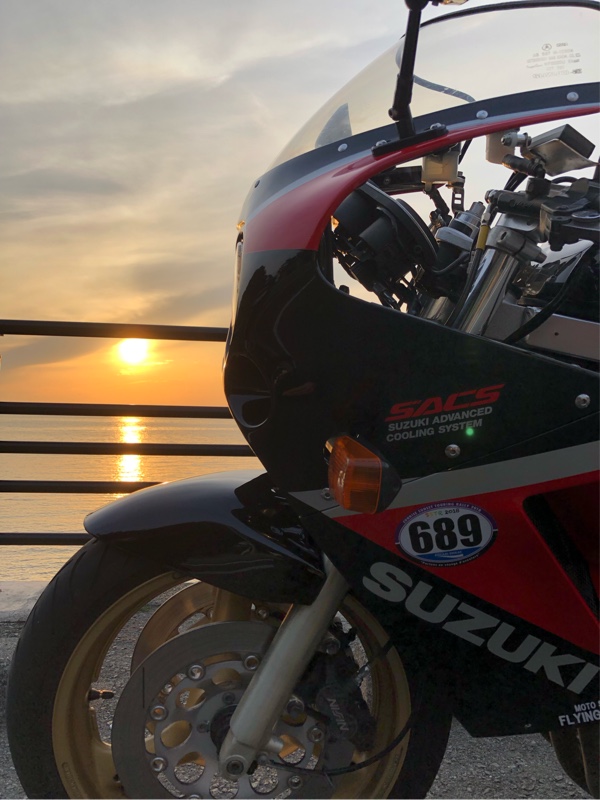 スズキ GSX-R1100K