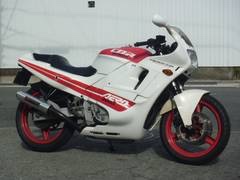 こんちきちんさんのCBR 400R AERO