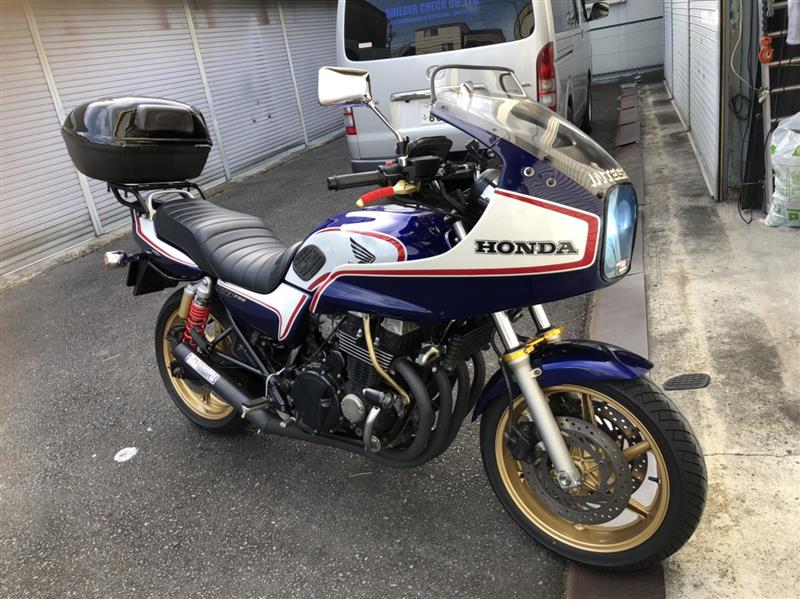 たどいだださんのCB750RC42