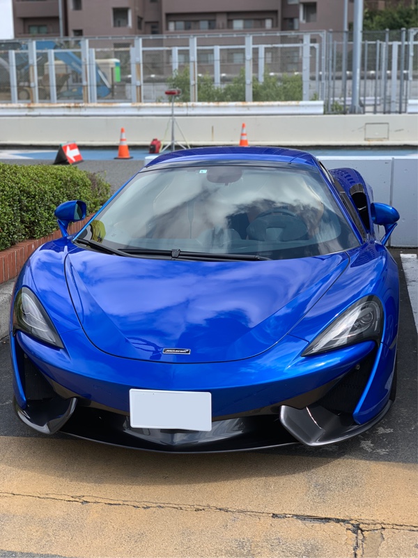 KAZU..さんの570S スパイダー