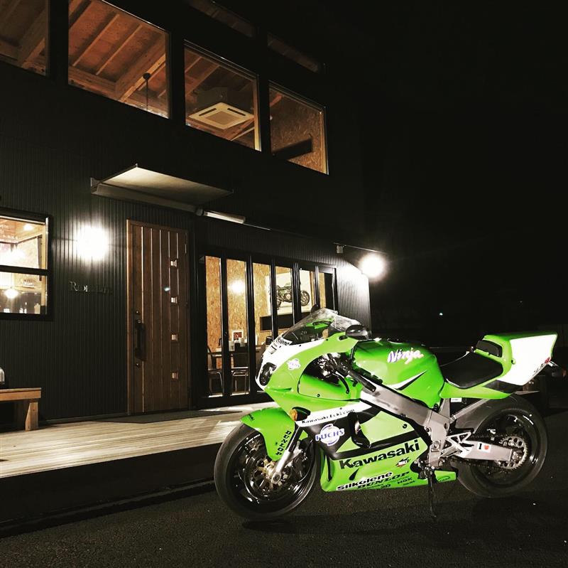 kazupiさんのZX-7RR Ninja