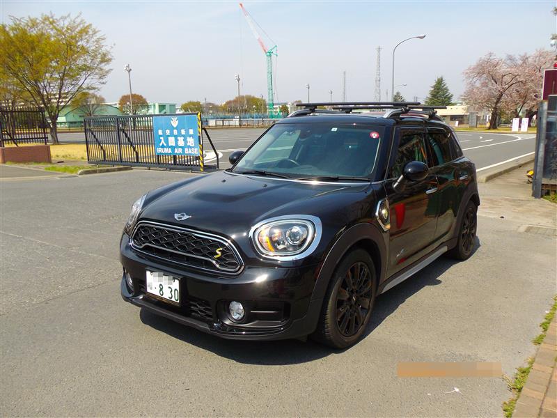 えーちゃんフリークさんのMINI Crossoverハイブリッド