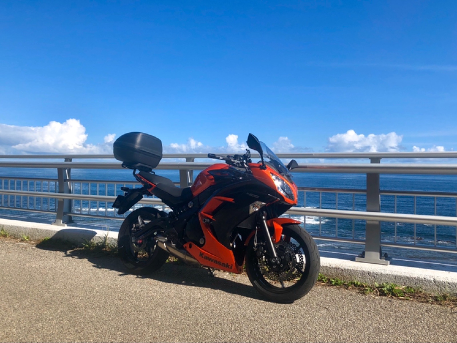 sin08さんのninja400(`14〜'17)