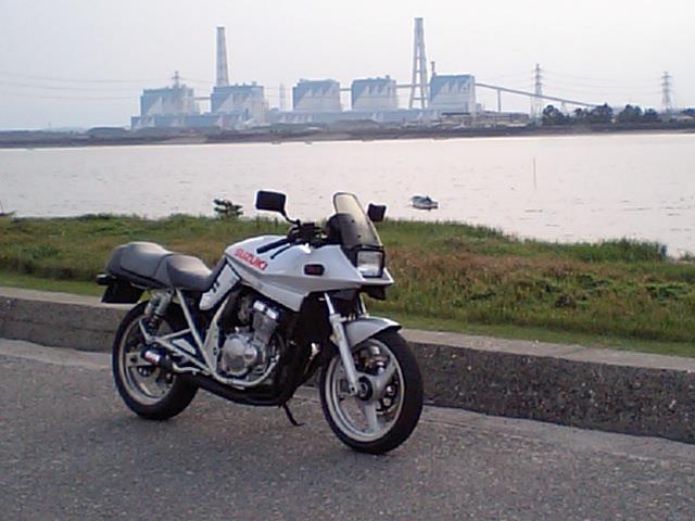BOBじいさんさんのKATANA 250