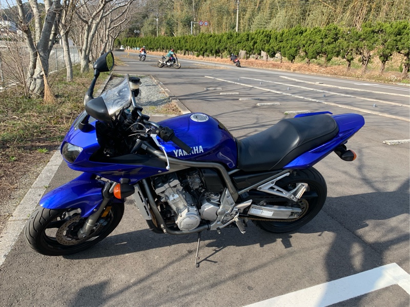 kentachisanさんのFZS1000 Fazer (フェザー)