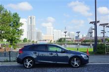 和尚さんの愛車：ボルボ V40