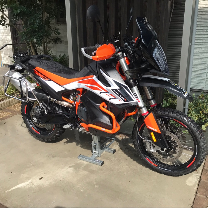 ktoo tobiさんの790 Adventure R