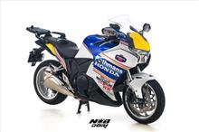 うっさー@スズキさんのVFR1200F