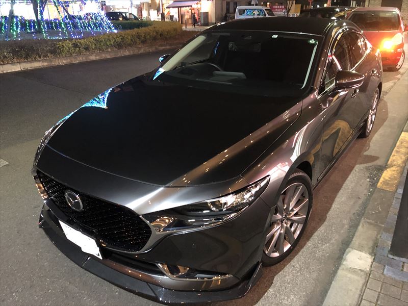 SylvianさんのMAZDA3 セダン
