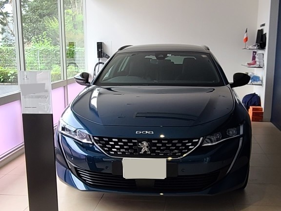 RhoInIsYoさんの508SW (ワゴン)