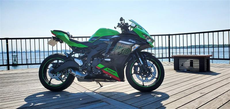 street performanceさんのNinja ZX-25R SE KRT EDITION