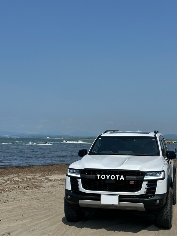 トヨタ ランドクルーザー300