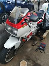收ちゃんさんのFZR1000