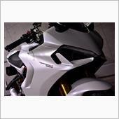 REVOLTさんのスーパースポーツS