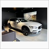 i.bonさんのV90クロスカントリー