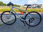 その他 自転車 (クロスバイク)