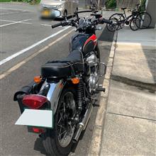 無限の風さんのW400 リア画像