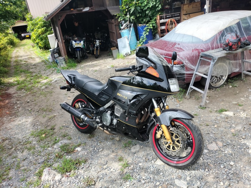 ヤマハ FJ1200