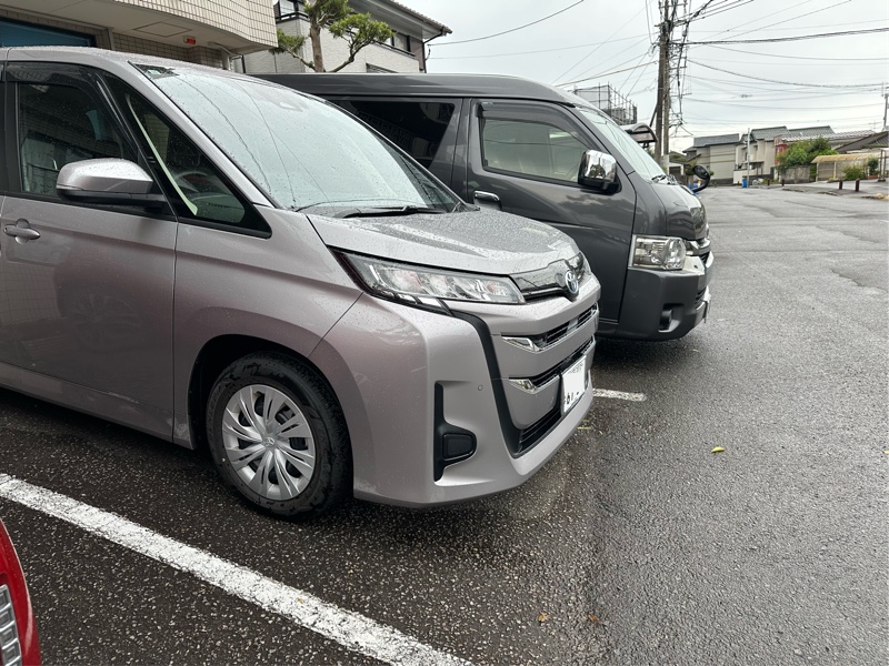 トヨタ ノア ハイブリッド