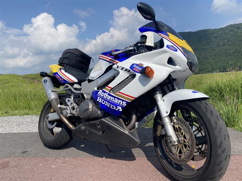 ホンダ VTR1000F