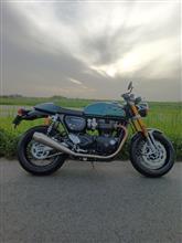 茶店レーサーさんのスラクストン1200RS メイン画像