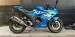 スズキ ジクサーSF250