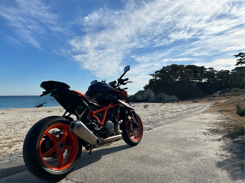 KTM 1290 SUPER DUKE R