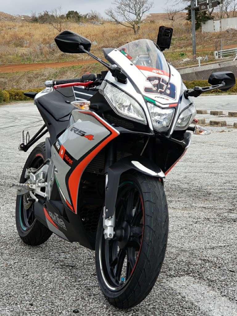 アプリリア RS4 125