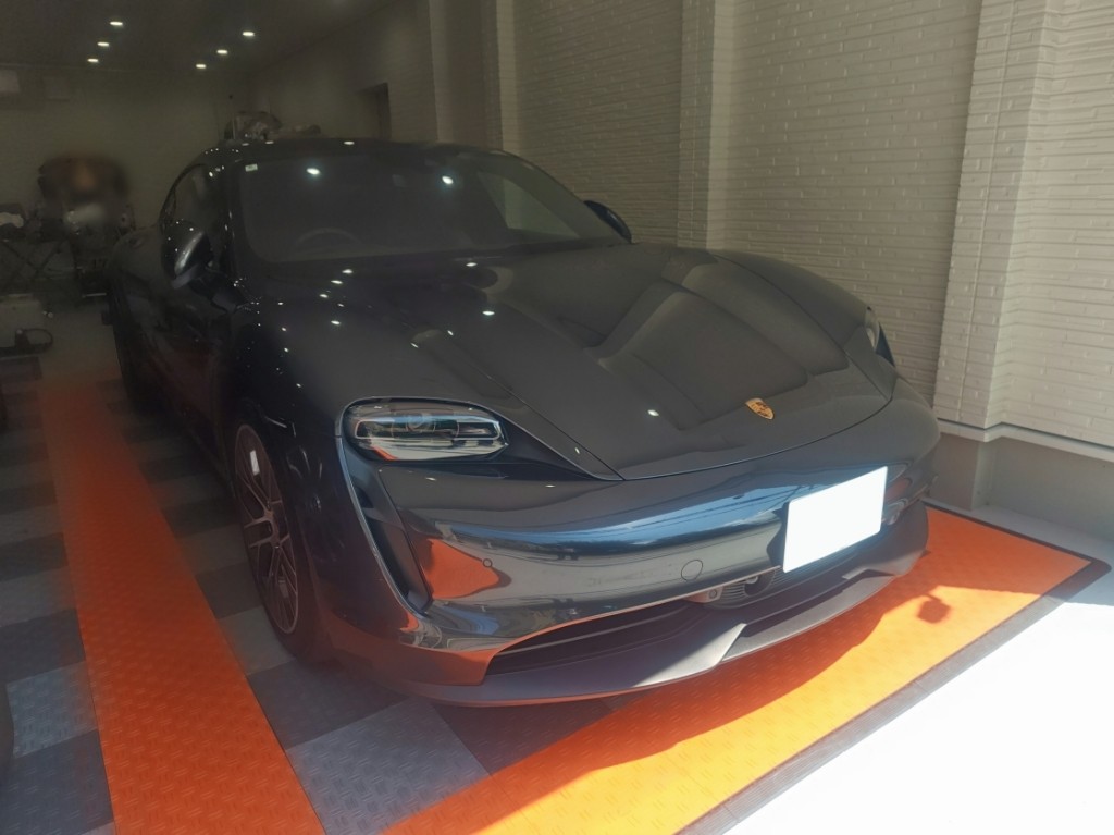 ポルシェ タイカン
