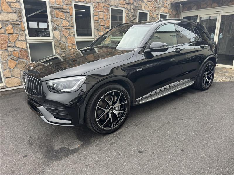 メルセデスAMG GLCクラス