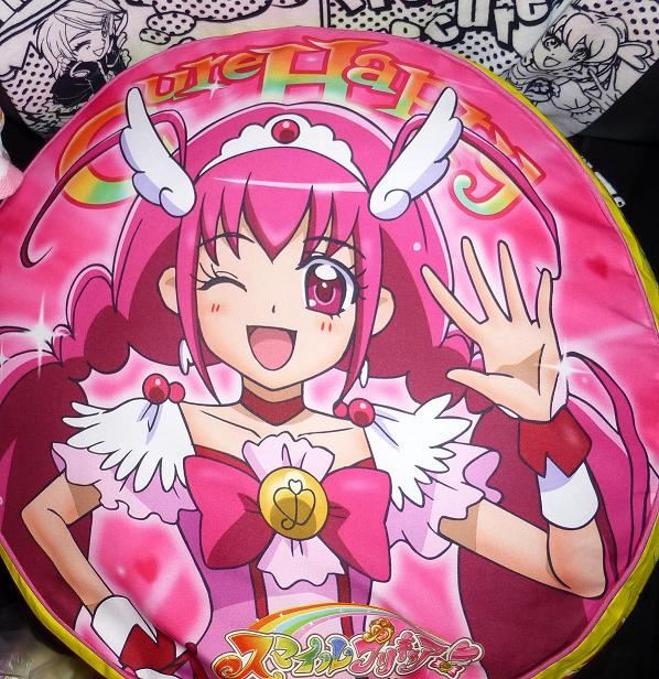 人気特価激安 スマイルプリキュアラウンドクッションハッピー＆ピース クッション・抱きまくら・ブランケット
