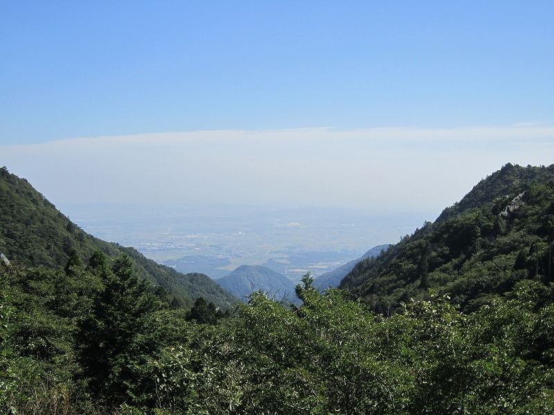 展望台から三重県方面の眺め