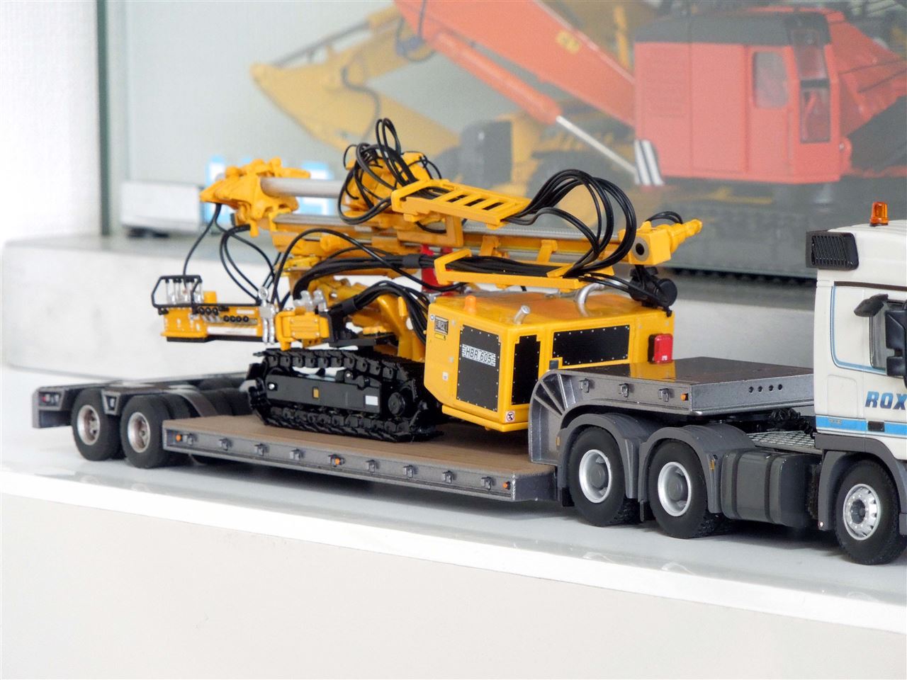 ケンクラフト KK-1001 16輪中低床重量物運搬トレーラー｜11200号