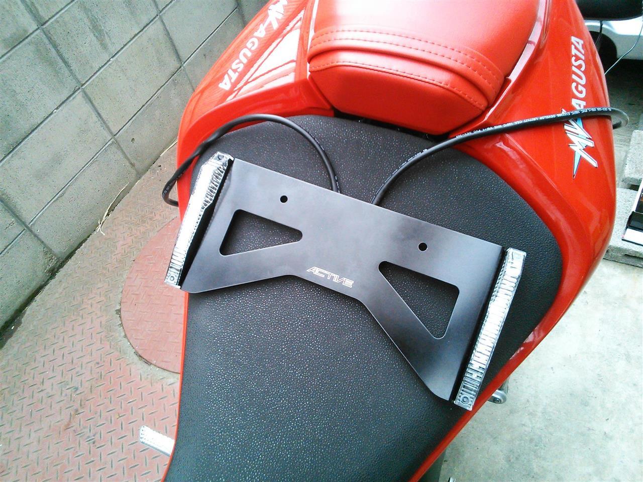 Mvアグスタf3 ウインカーled化調査奮闘記 だっく916のブログ だっく軒下整備工場 みんカラ Mvアグスタf3 ウインカーled化調査奮闘記 だっく916のブログ だっく軒下整備工場 みんカラ
