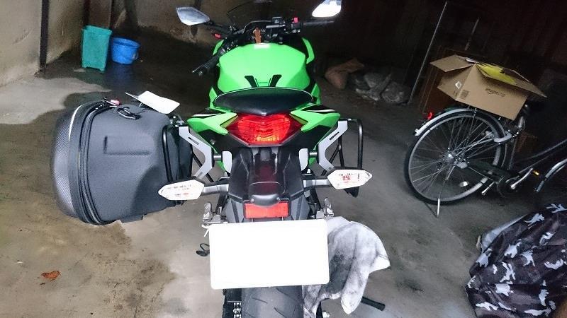 Givi サイドバッグ 取り付け みなもん のブログ みなもんとninja250とその他もろもろ みんカラ