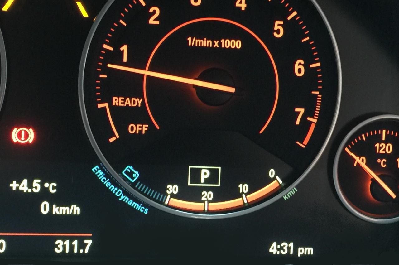 Bmw 腕時計 箱付き 保護フィルム付き メルカリ