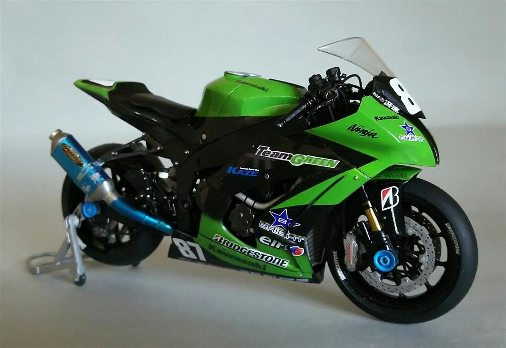 Team GREEN ＺＸ-１０Ｒ 鈴鹿8耐 耐久レーサー プラモデル｜メリー