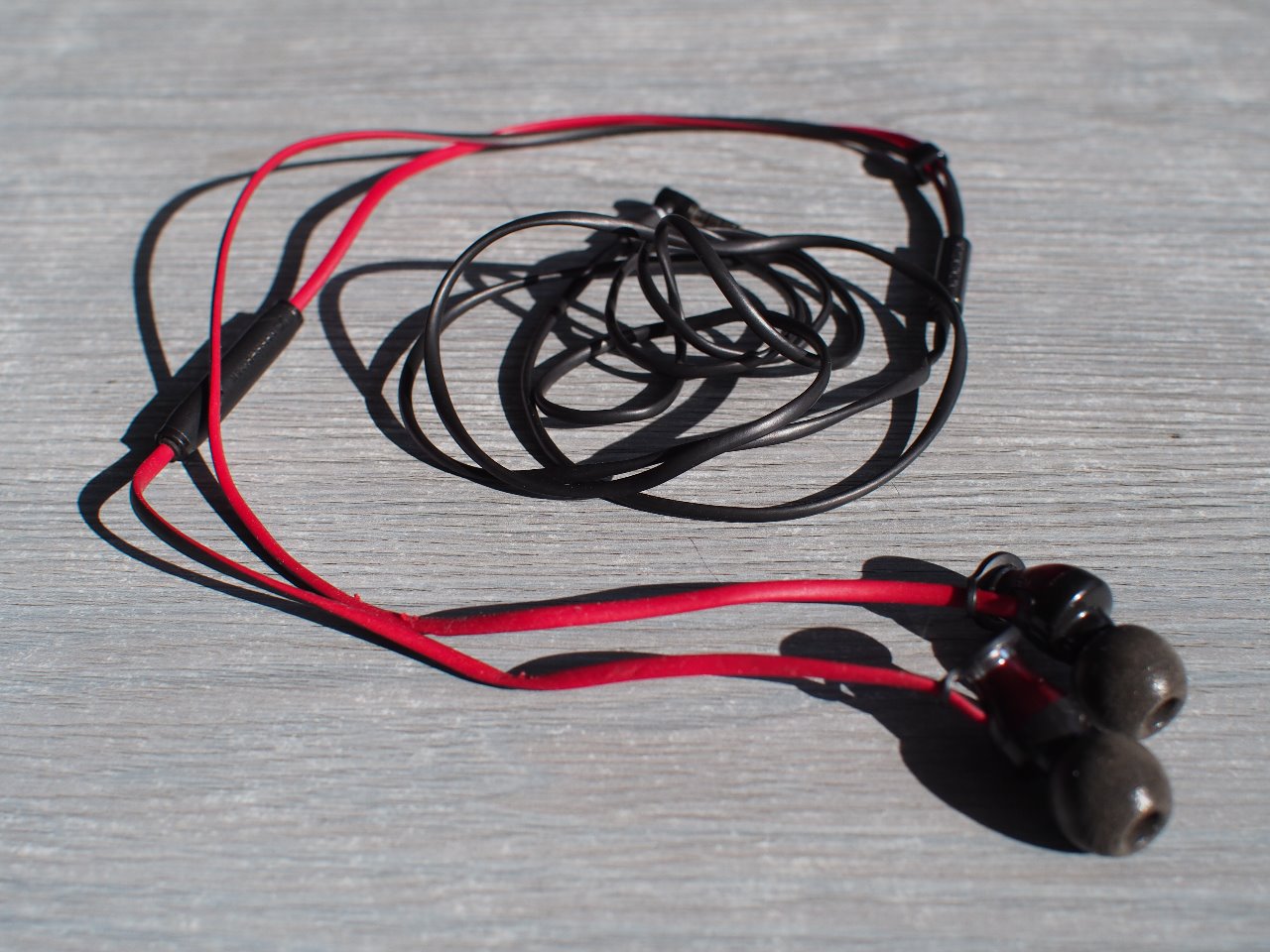 ゼンハイザー　MOMENTUM in Ear①
