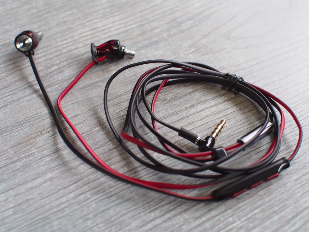 ゼンハイザー　MOMENTUMinEar　交換③